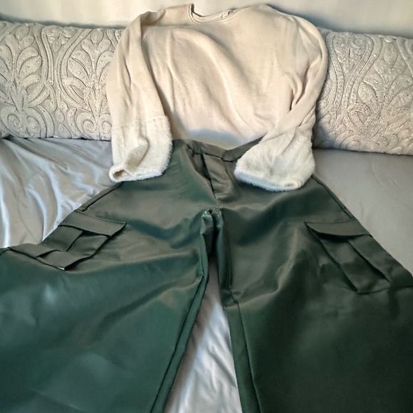 SUGGESTED BUNDLE - Picture 1 of 16